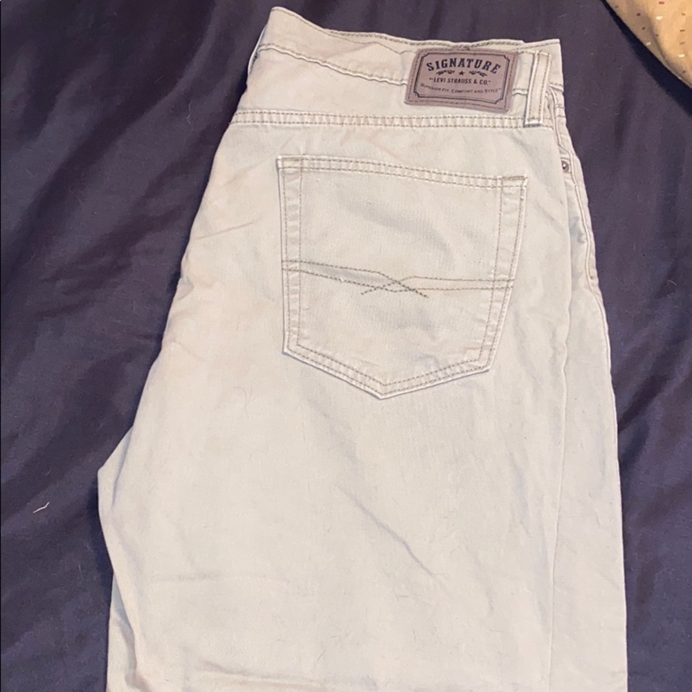 Signature jeans